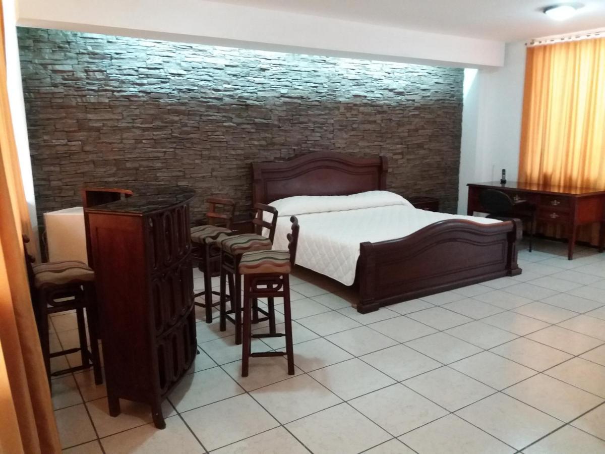 סנטו דומינגו דה לוס קולורדוס Hotel Puerta Del Sol מראה חיצוני תמונה